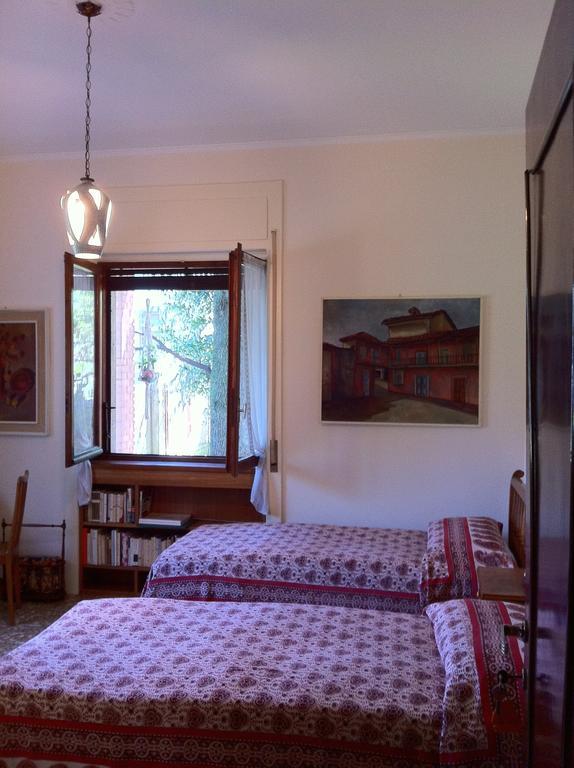 Bed and Breakfast La Casa Creativa Ломнаго Номер фото